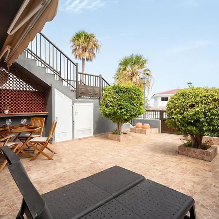 Acaymo Sunset דירה *