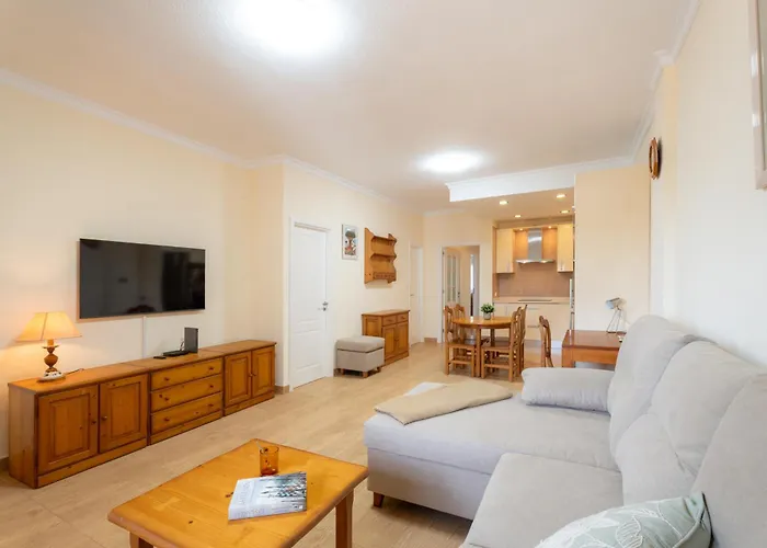 Acaymo Sunset דירה