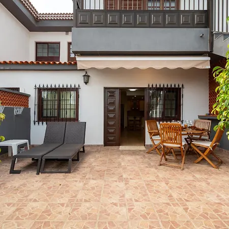 Acaymo Sunset Apartment